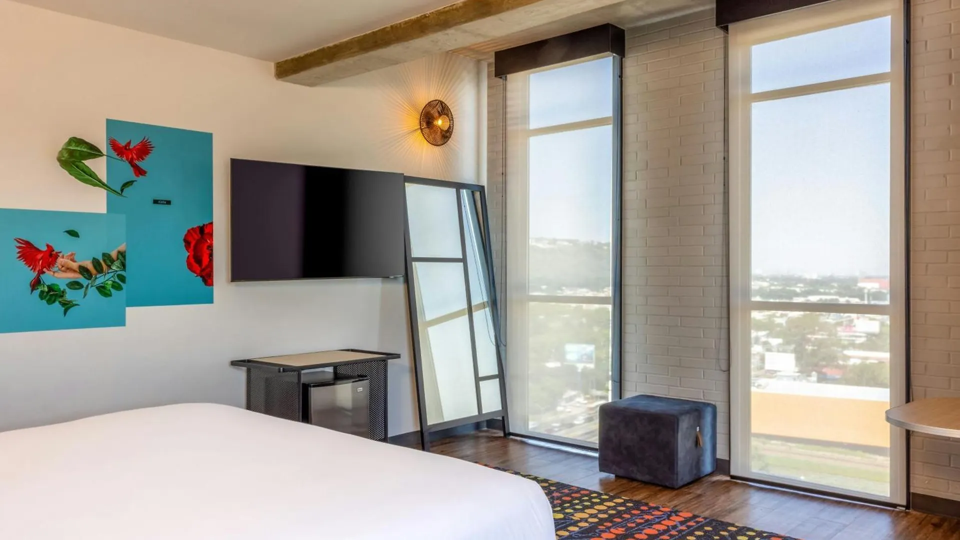 ***  فندق Aloft Guadalajara Sur Santa Anita  المكسيك
