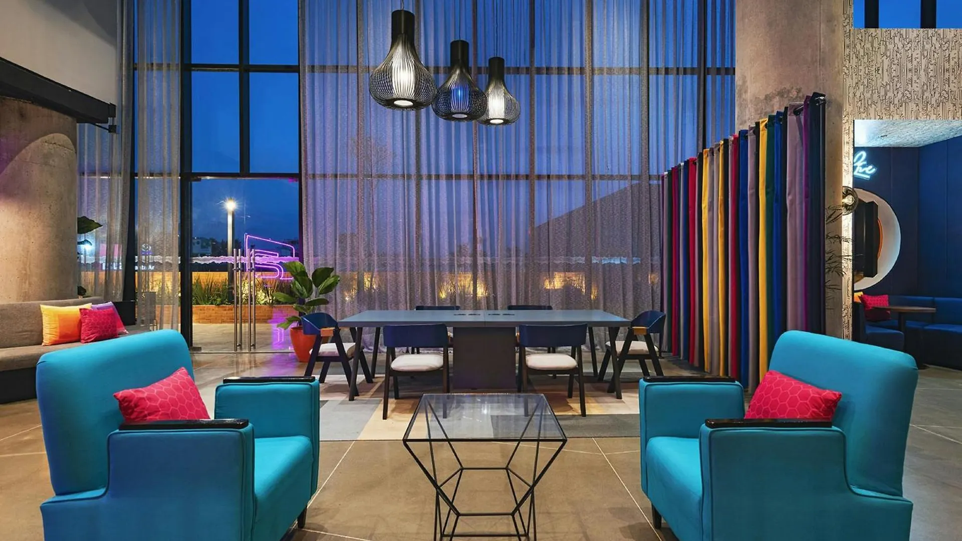 فندق Aloft Guadalajara Sur Santa Anita